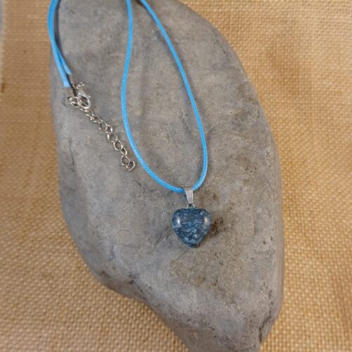 TURQUOISE STONE HEART SHAPE NECKLACE