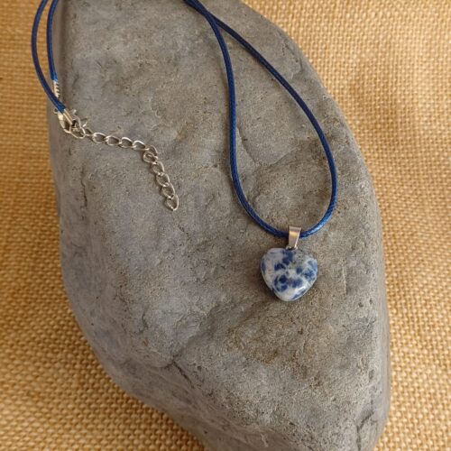 BLUE JASPER STONE HEART SHAPE NECKLACE