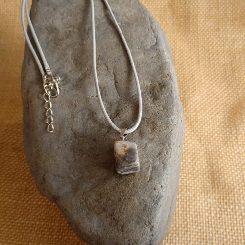 GREY JASPER STONE PENDANT NECKLACE