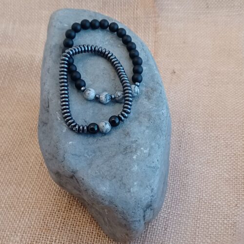 2 PIECES MAGNETIC HEMATITE AND JASPER STONE BRACELETS